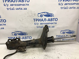 Амортизатор передній правий Lexus