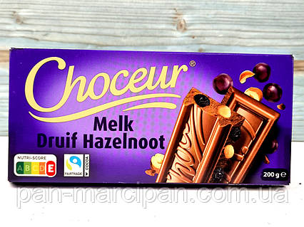Шоколад Chateau Trauben Nuss молочний 200гр