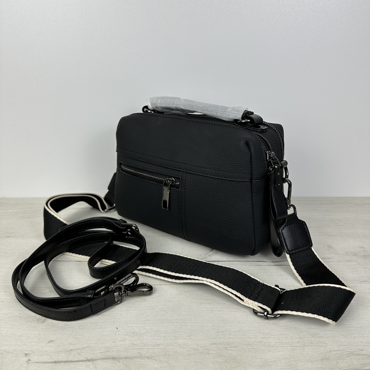 Стильна шкіряна сумка бочонок Lanvera с102-кт-4116 Чорна, фото 1