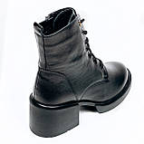 Черевики чорні жіночі із замком та шнурівкою шкіряні на вовні  та товстій підошві Mida 240601(1Ш) розмір 36, фото 7