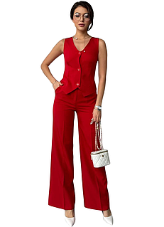 Червоний Жіночий костюм - тренд сезону — вишуканість, стиль і комфорт в одному образі