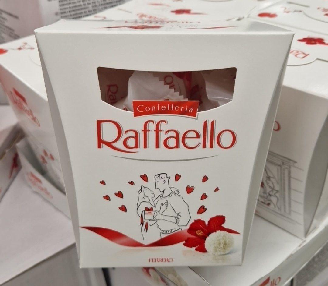 Цукерки Raffaello Confetteria Ferrero 230 г., фото 1