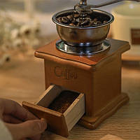 Кавовий набір A3 для приготування кави ручна кавомолка+чашка з блюдцем+ложка+банка для кави, фото 2