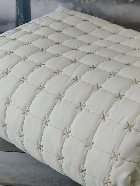 Покривало бавовняне стьобане 250 на 260 см з наволочками Istanbul Hazal кремове, фото 1