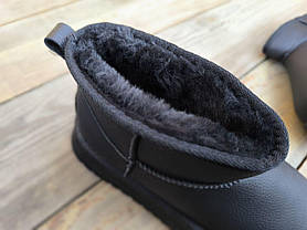 Угги ЧЕРНЫЕ BLACK эко Кожа Мини с лейбл UGG короткие на высокой платформе зима ботинки полусапожки женские, фото 5