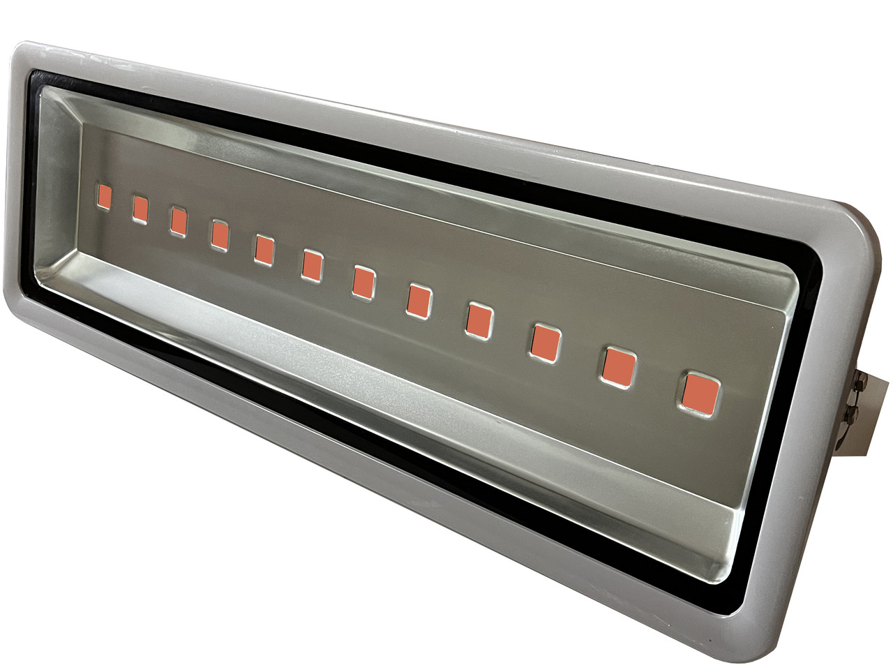 Фітопрожектор повного спектру 600Вт 220V IP65 45mil 30-35v PREMIUM