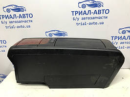 Підлокітник Lexus