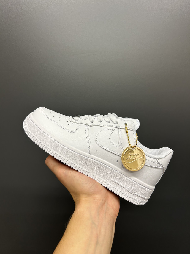 Nike Air Force 1'07 White