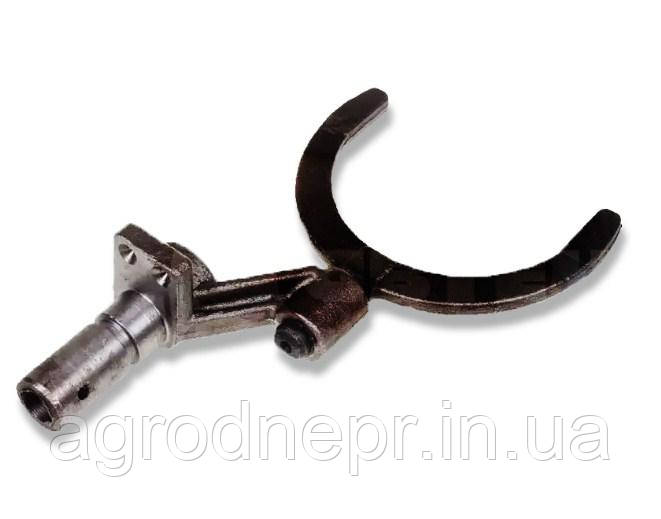 80-1723021+70-1723020 Вісь із важелем пониаючого. редуктора в зборі.з вилкою (S.I.L.A.), фото 1