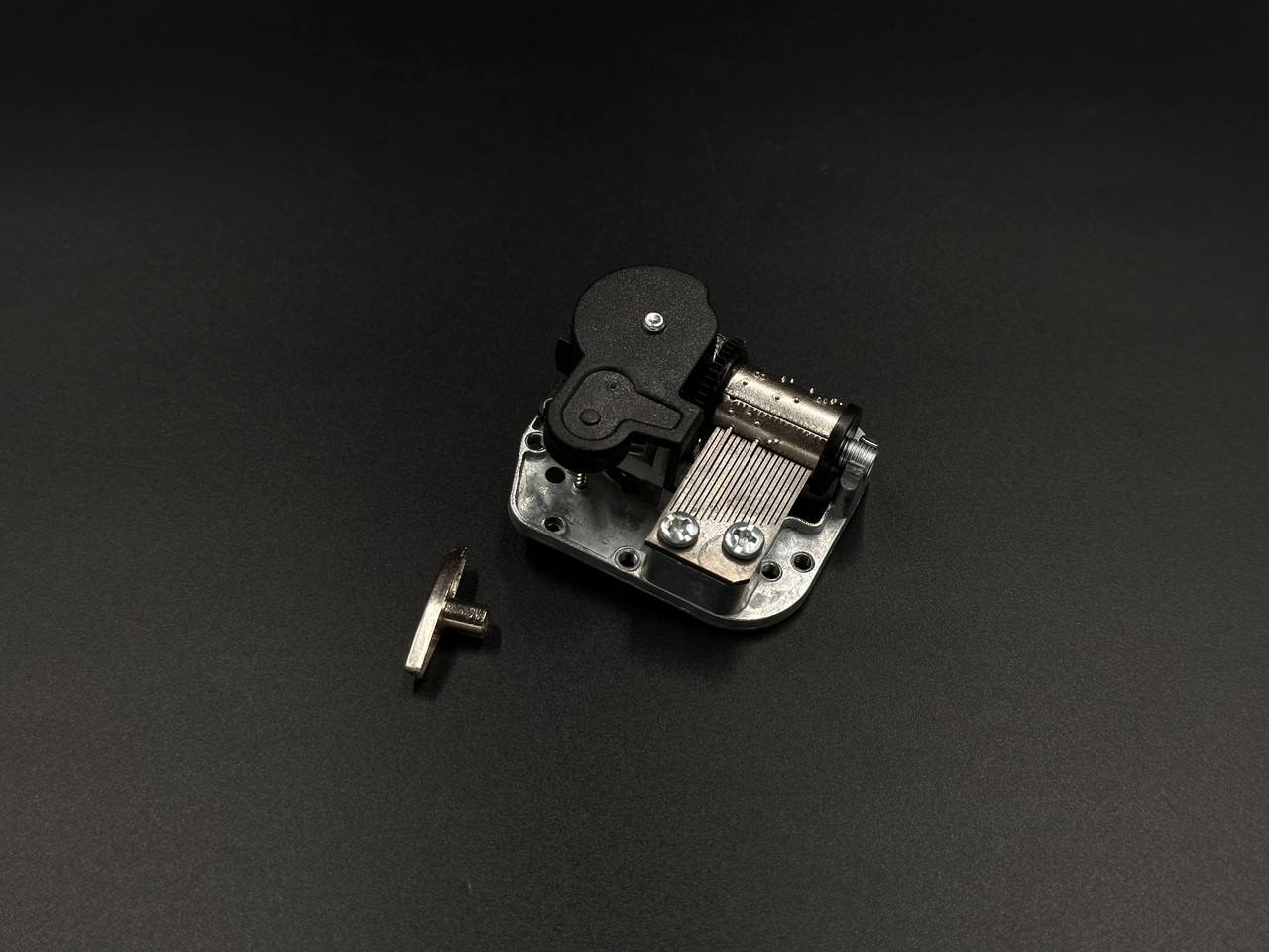 Механічна музична скринька Happy birthday! +ключ. Для румбоксів., фото 1