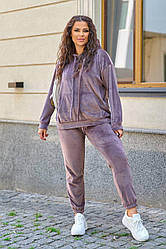 Спортивний костюм жіночий велюровий з капюшоном