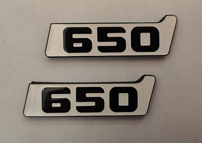 Шильд у крила Brabus 650 white + black
