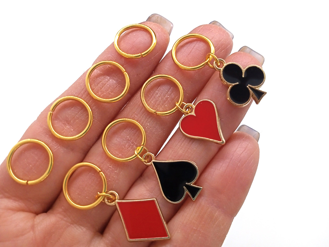 Азартний мікс #589 — Піка, Трефа, Бубна, Красна — Пірсинг для волосся, набір (8 шт.), золота емаль, фото 1