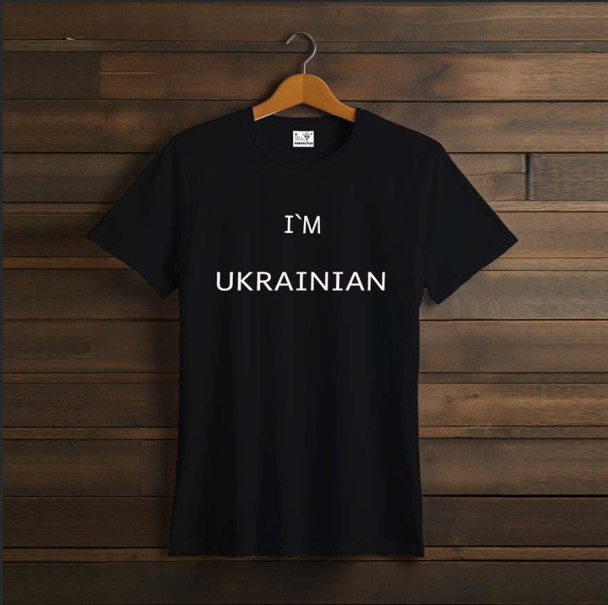Футболка унісекс з принтом "Чорного кольору Україна країна Я українець"