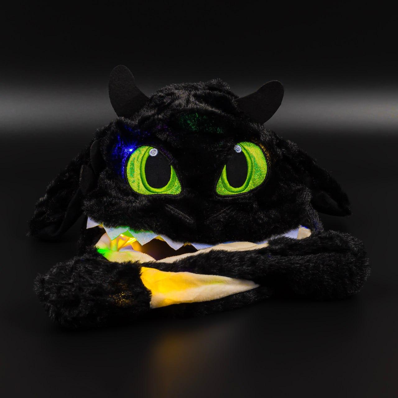 Шапка Дракон Беззубик вуха піднімаються і світяться, розмір 52-56 см