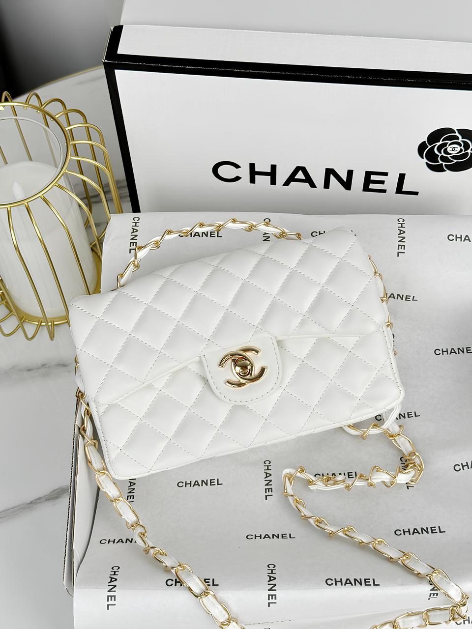 Сумка жіноча клатч Chanel класична через плече Шанель білий золото міні