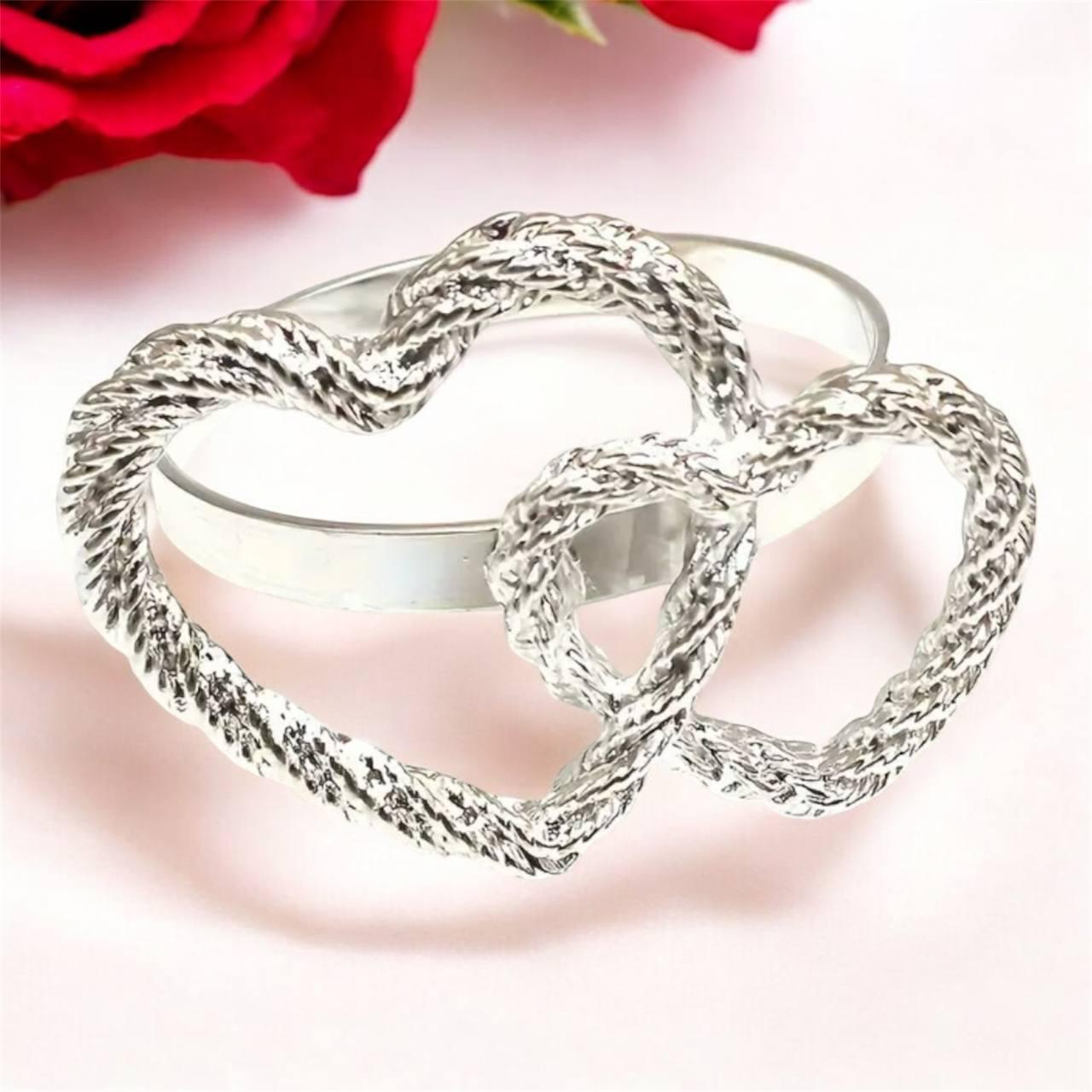 Кілеця для серветок Сердця Leeseph Silver 6 шт