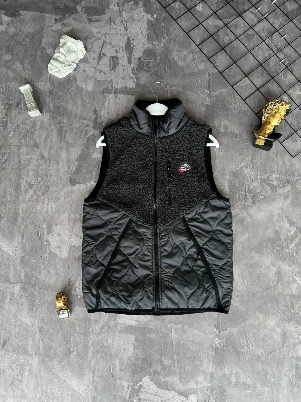 Жилетка чоловіча сіра весна-осінь без капюшона Nike (Найк)