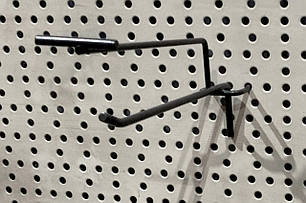 Гачок на перфорацію з цінникотримачем 15 см, крок 2.5 см., RAL-7024