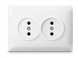 Розетка подвійна біла TITANUM STANDARD