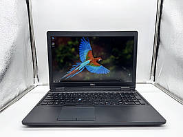 Ноутбук Dell Latitude 5590 15.6" Intel Core i5-8250U 3.3 GHz 8 GB RAM 256 GB SSD Black Б/В