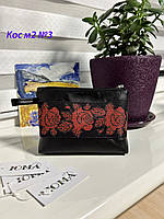 Косметичка під вишивку еко шкіра. червоні троянди