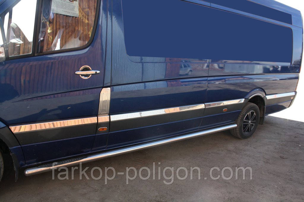 Молдинги на двері (нерж.) Середня. OmsaLine - Італійська нержавійка для Volkswagen Crafter 2006-2016 рр