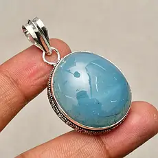 Халцедон кулони та підвіски