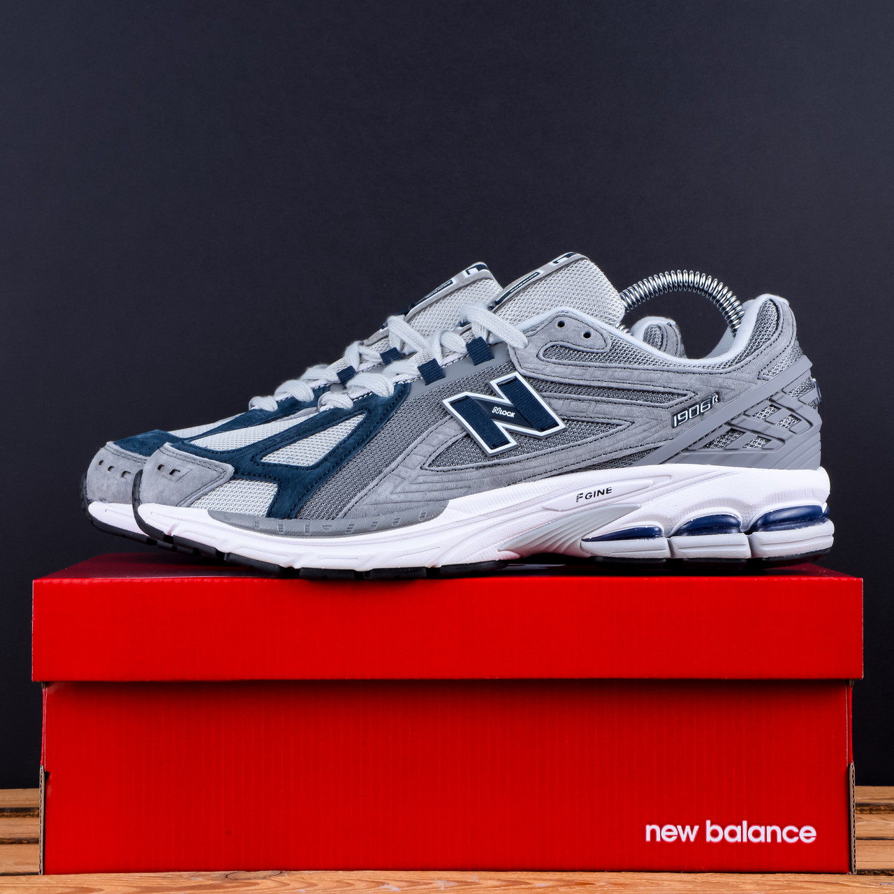 РОЗПРОДАЖ Чоловічі Кросівки New Balance 1906R сірий колір, фото 1