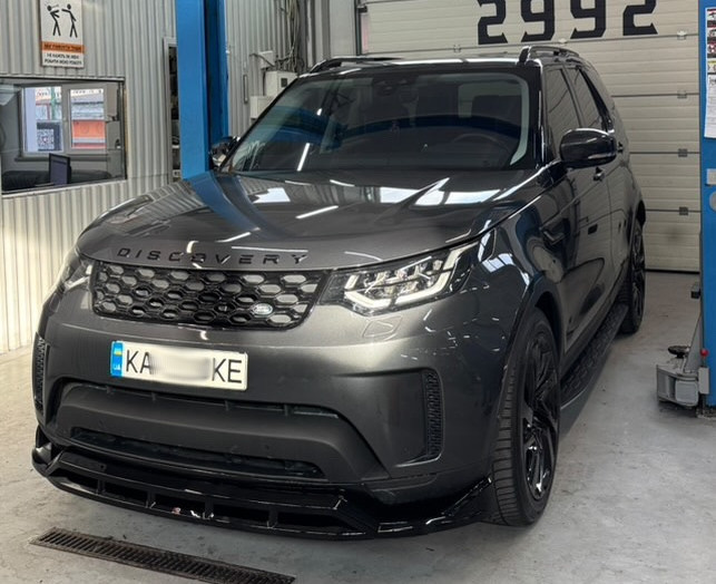 Сплітер Land Rover Discovery 5 HSE (2017+) тюнінг обвіс губа спідниця елерон, фото 1