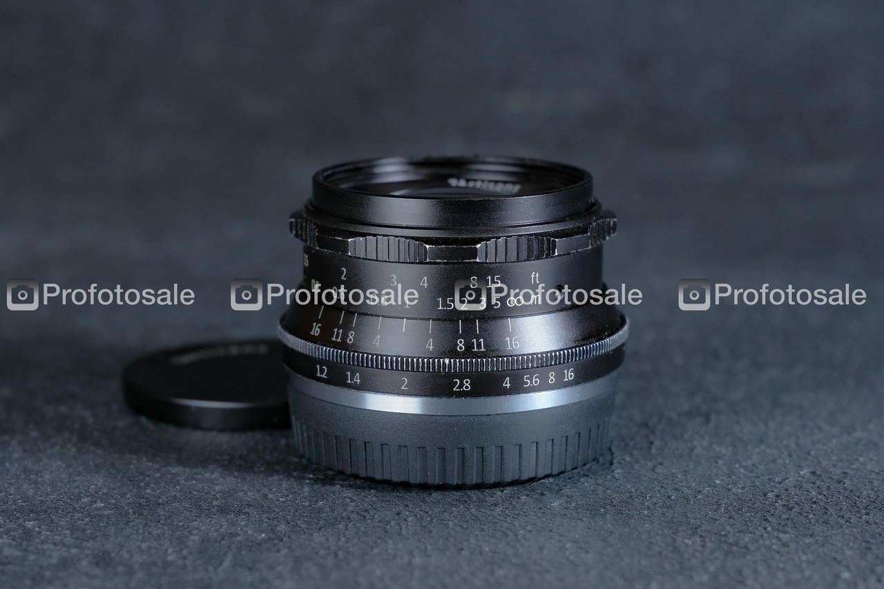 Об'єктив 7Artisans 35mm f/1.2 для Fujifilm X