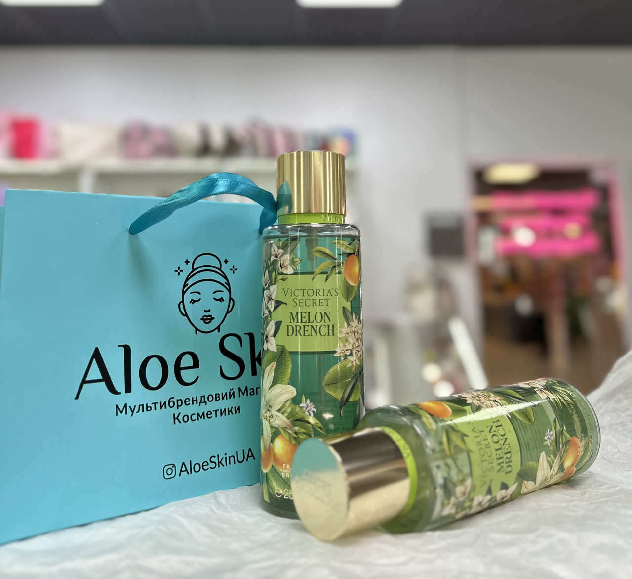 Парфумований спрей Victoria's Secret Melon Drench Fragrance Mist 250 мл
