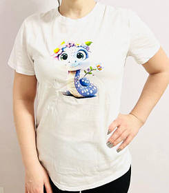 Жіночі футболки