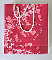 Подарунковий пакет з серцями до дня закоханих Love