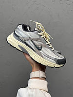 Сірі шкіряні жіночі кросівки Nike Initiator Beige/Grey Демісезонні кросівки Найк