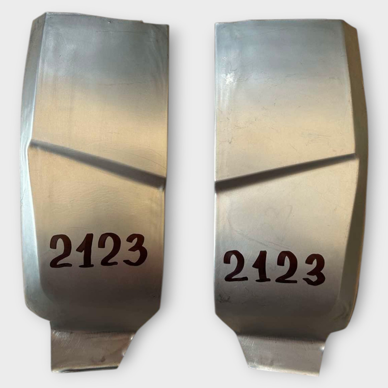 Ремонтна вставка переднього крила ВАЗ 2123 Нива Шевроле права+ліва, фото 1