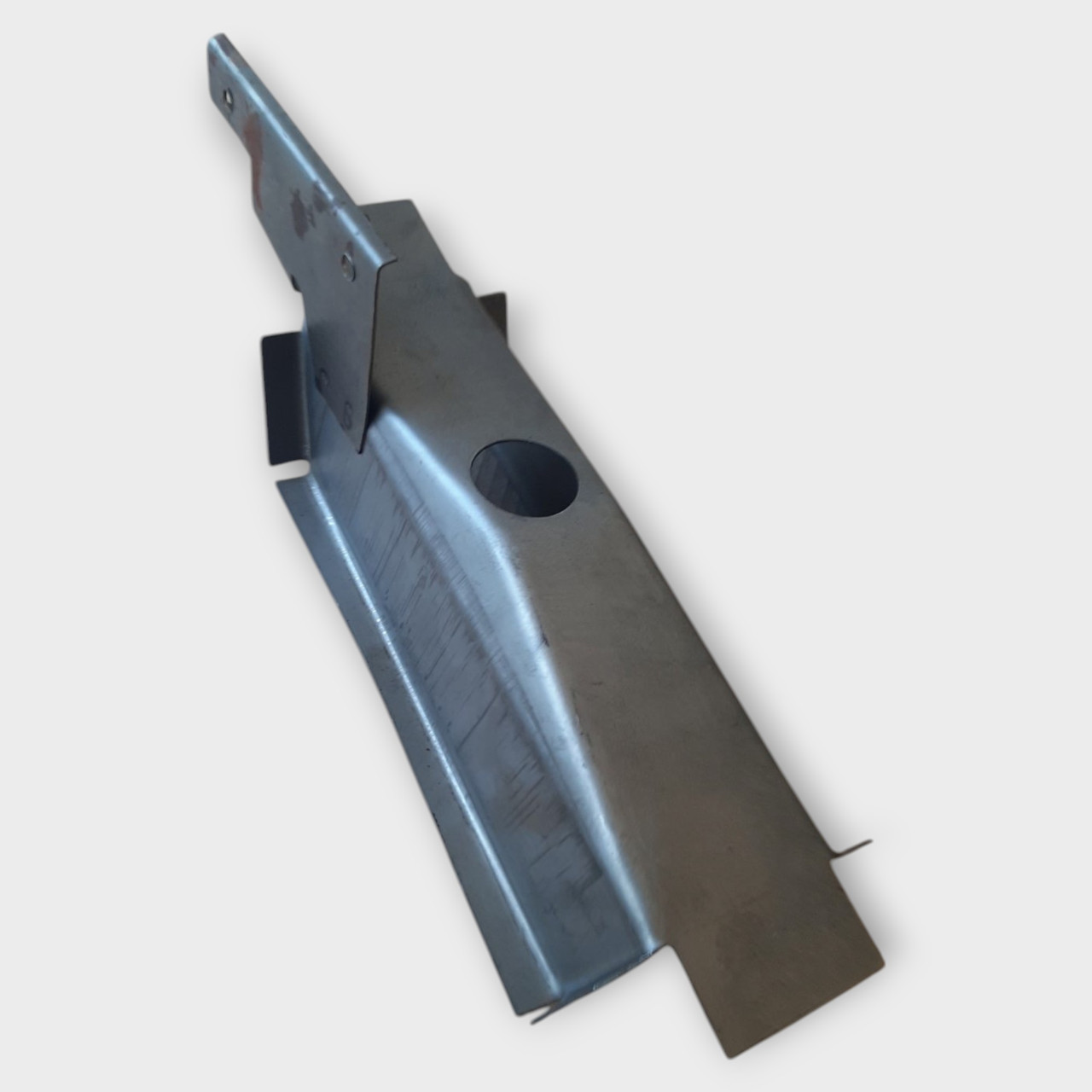 Підсилювач переднього підамкратника ВАЗ 2121 Нива, 21213 Тайга ліва, фото 1