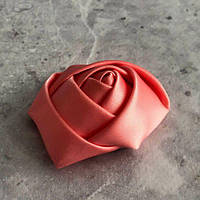 Декоративна троянда атласна 4 см - персик