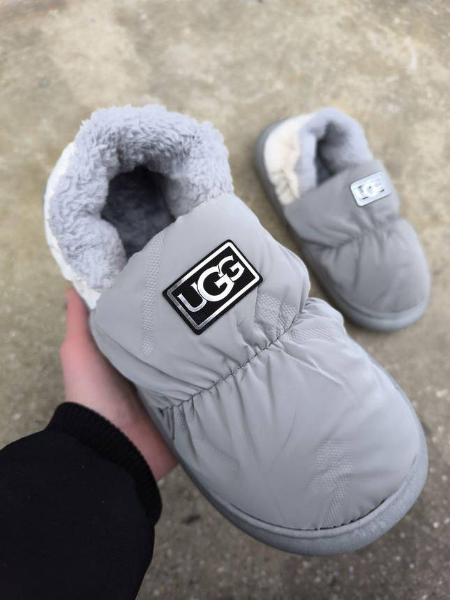 Ugg Дутики мокасині слипоні двухцветные СІРШІ З БІЛИМ на гнучкій високій підошві автоледі батали зимові, фото 1