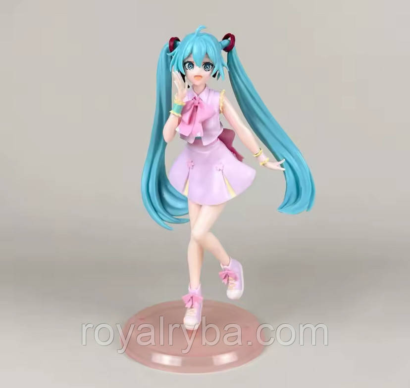Hatsune Miku. Хацуні Міку.