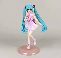 Hatsune Miku. Хацуні Міку.