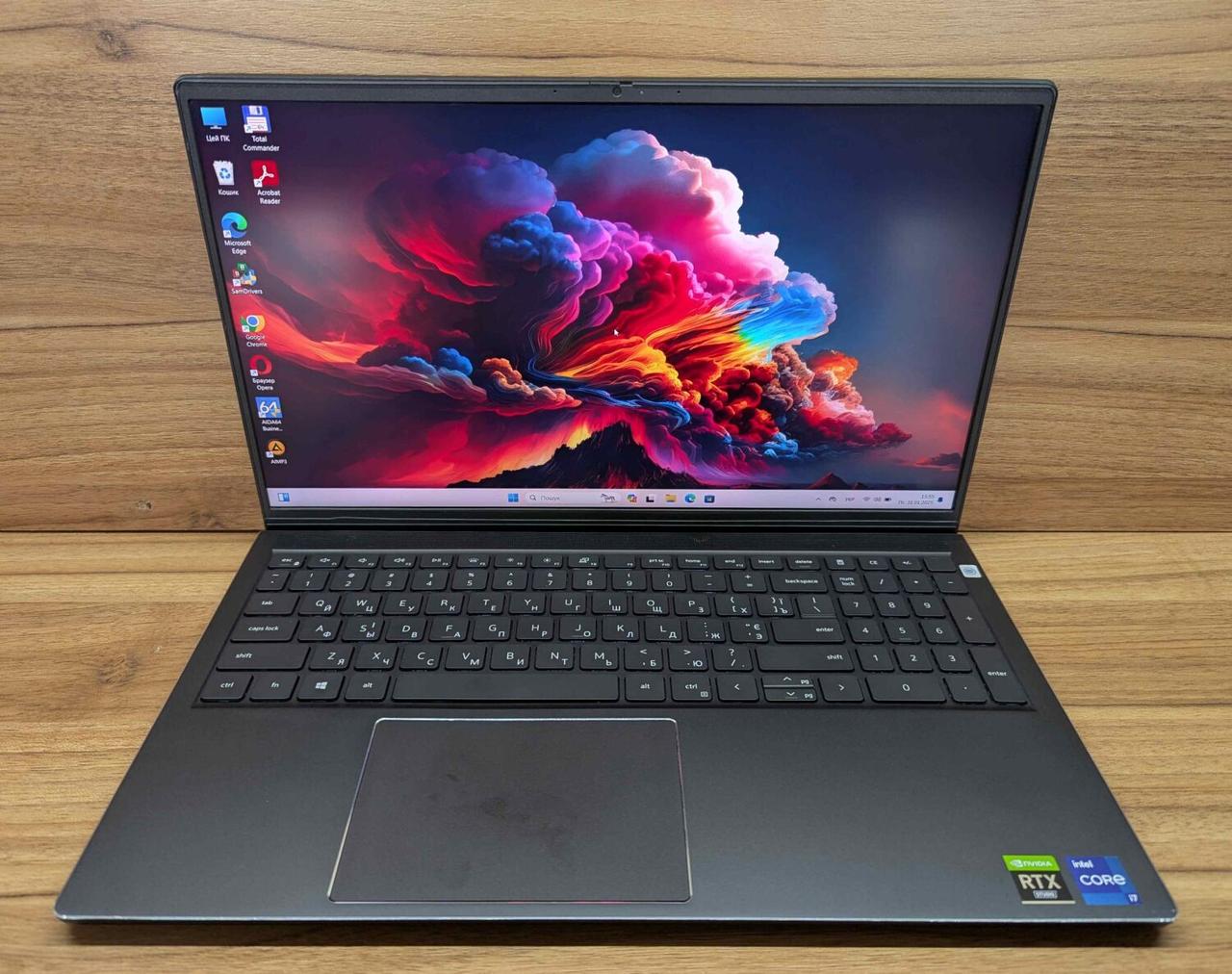 Б/в Ігровий ноутбук Б-клас Dell Vostro 15 7510 15.6" 1920x1080| i7-11800H| 16GB RAM| 256GB SSD+256GB SSD| RTX 3050 4GB
