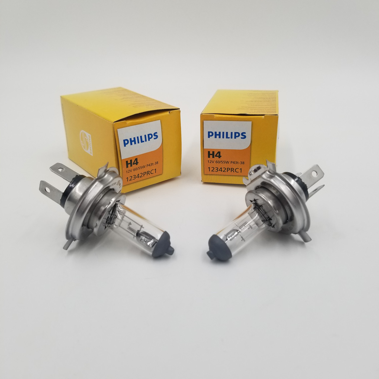 Лампа H4 12V 60/55W P43T - A 12342 PR нов. +30% PHILIPS (комплект 2 лампи) Нідерланди