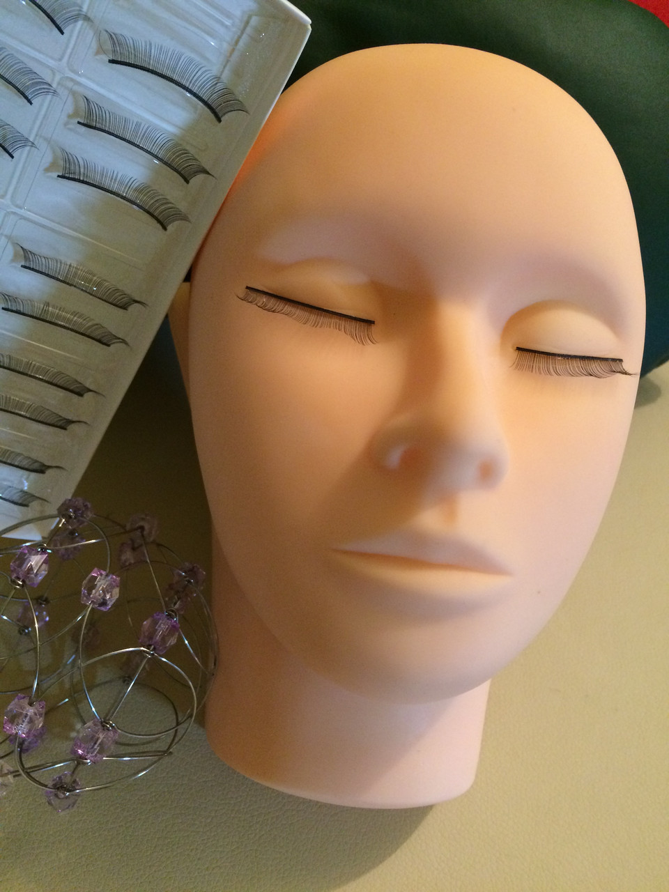 Манекен-голова для навчання нарощування вій "Лада" (без вій)