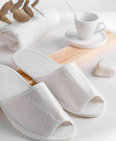 Жіночі одноразові тапочки із спандбонду універсального розміру BST Білий