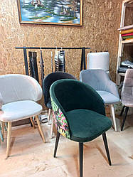 М'які крісла