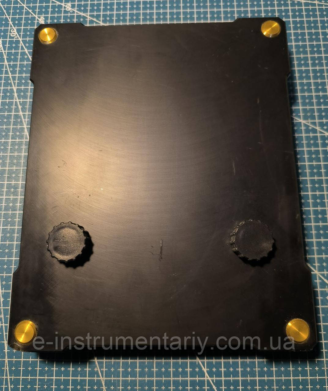 Подіум «КАЗАК».