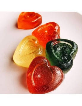 Коробка з 9 мармеладних сердечок 200 г.