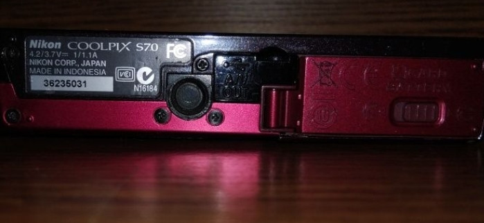 デジタルカメラ Nikon coolpix S70 RED Amazon.co.jp: Nikon COOLPIX Digital Camera S70 Crystal Red