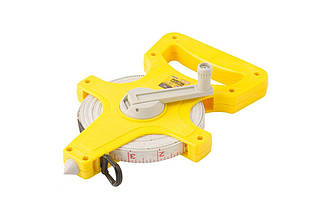 Геодезична рулетка Mastertool 50 м x 13 мм, артикул 66-5013, для вимірювання великих відстаней